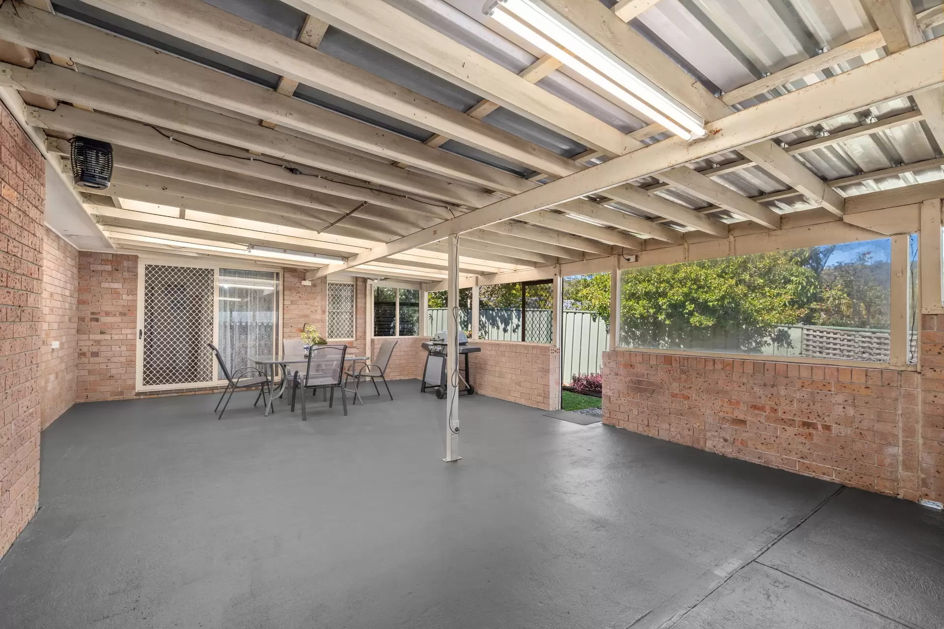 2 Yurara Close, Kincumber Sold by Central Coast Agents - image 1