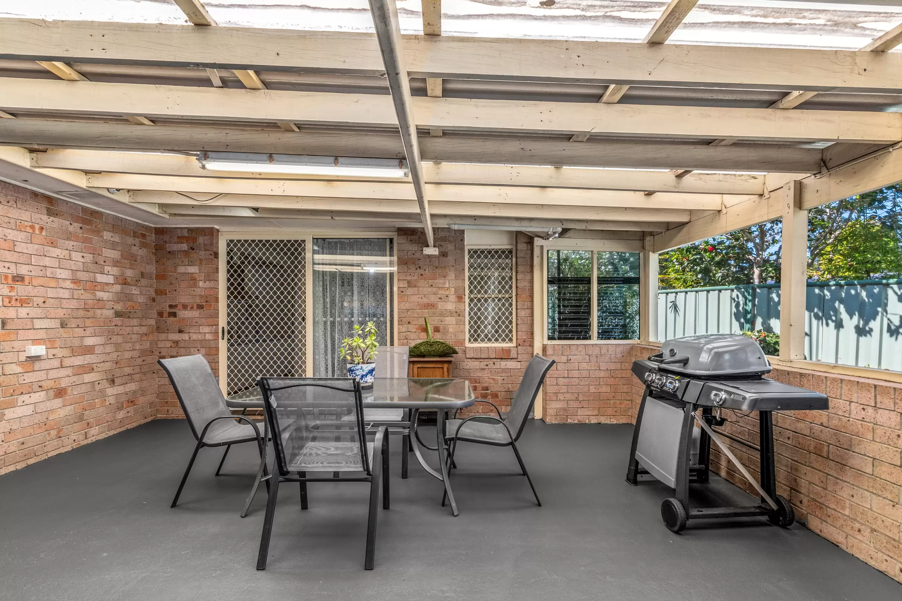 2 Yurara Close, Kincumber Sold by Central Coast Agents - image 3