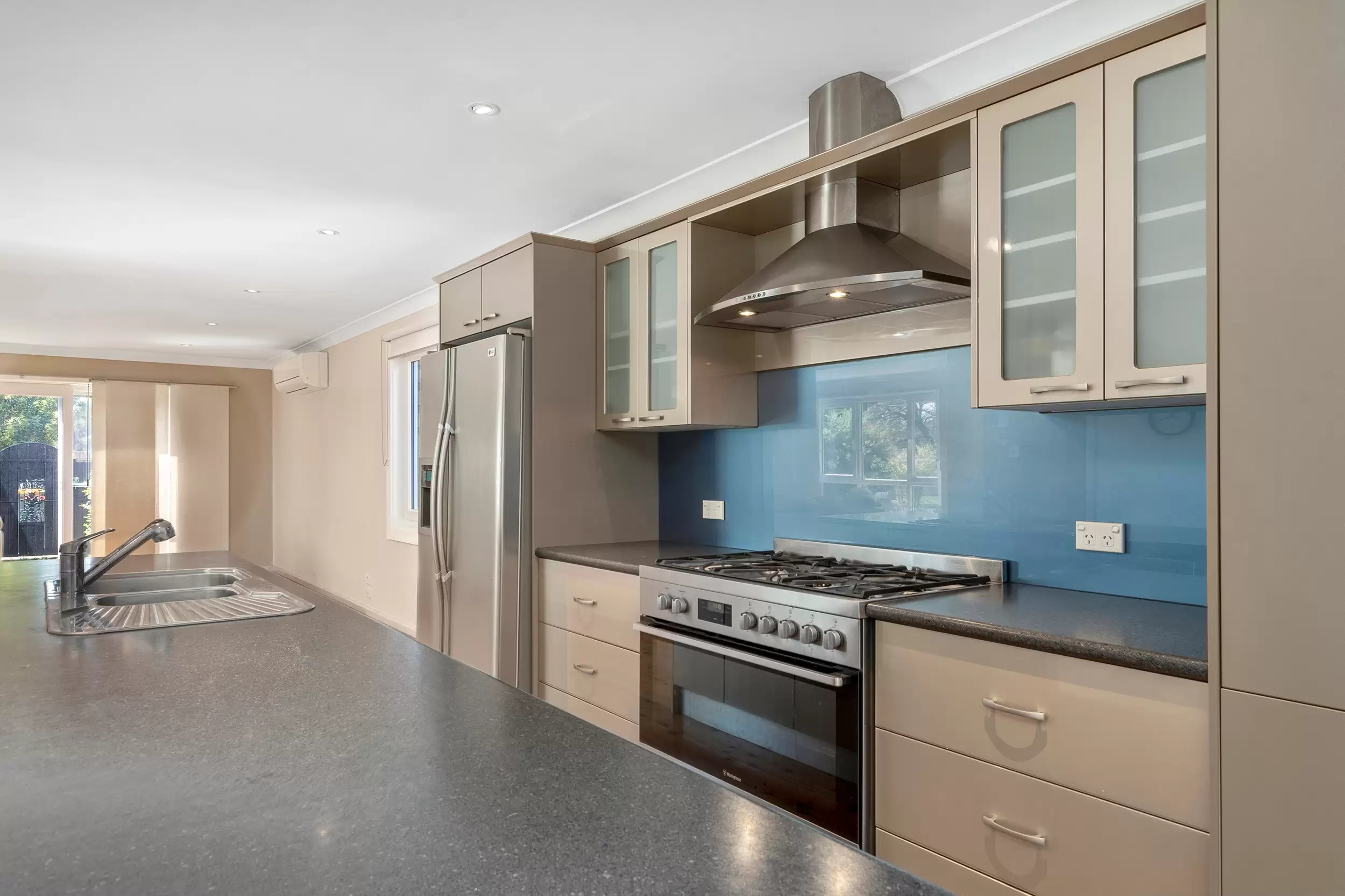34 Beachfront Parade, St Huberts Island Sold by Central Coast Agents - image 12