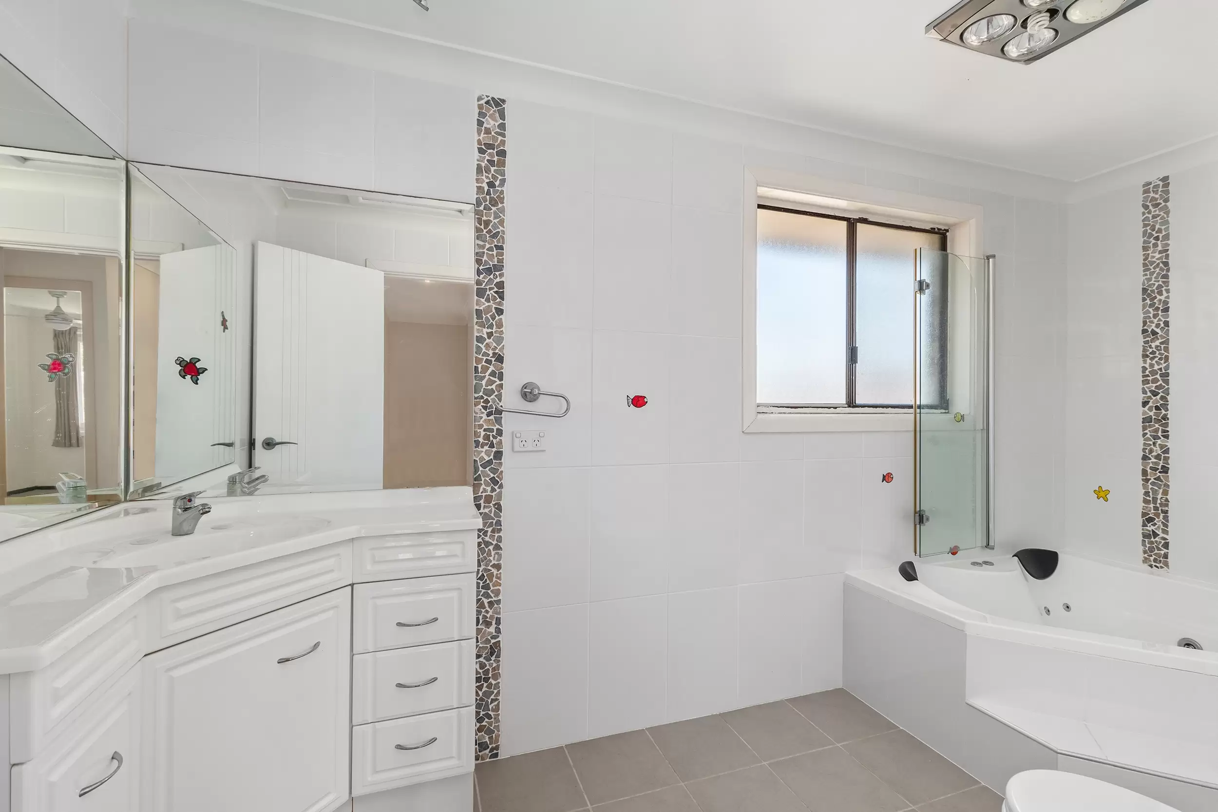 34 Beachfront Parade, St Huberts Island Sold by Central Coast Agents - image 10