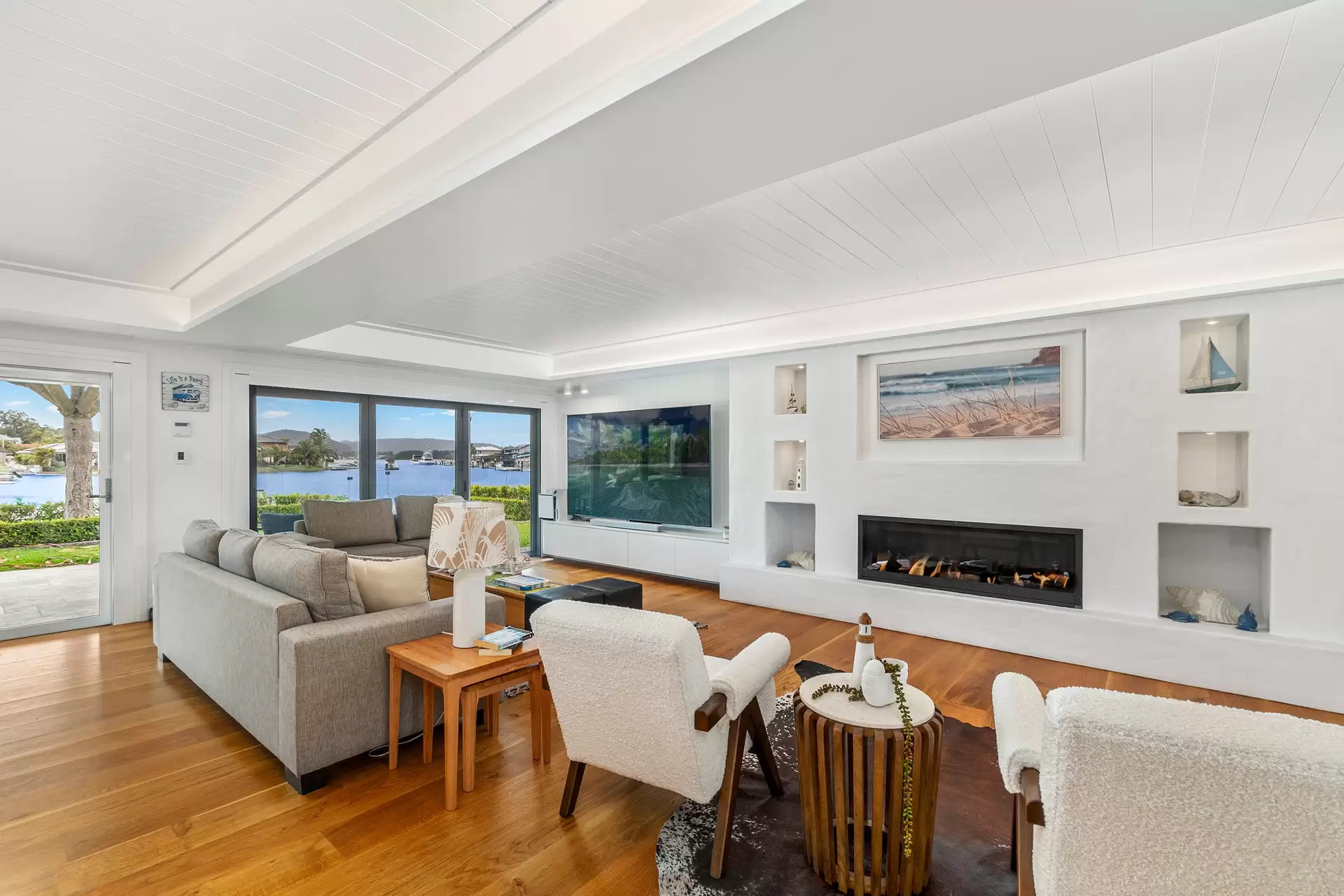4 Marina View Parade, St Huberts Island Sold by Central Coast Agents - image 1