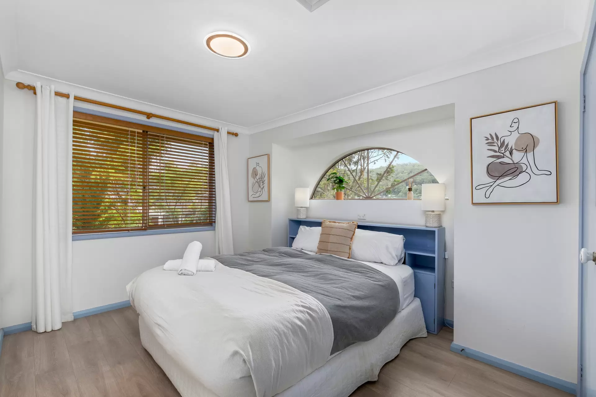 42 Helmsman Blvd, St Huberts Island For Sale by Central Coast Agents - image 1