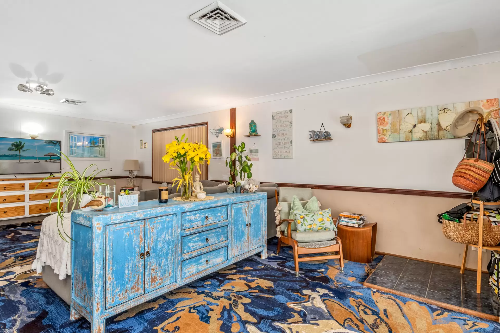 16 Beachfront Parade, St Huberts Island Sold by Central Coast Agents - image 1