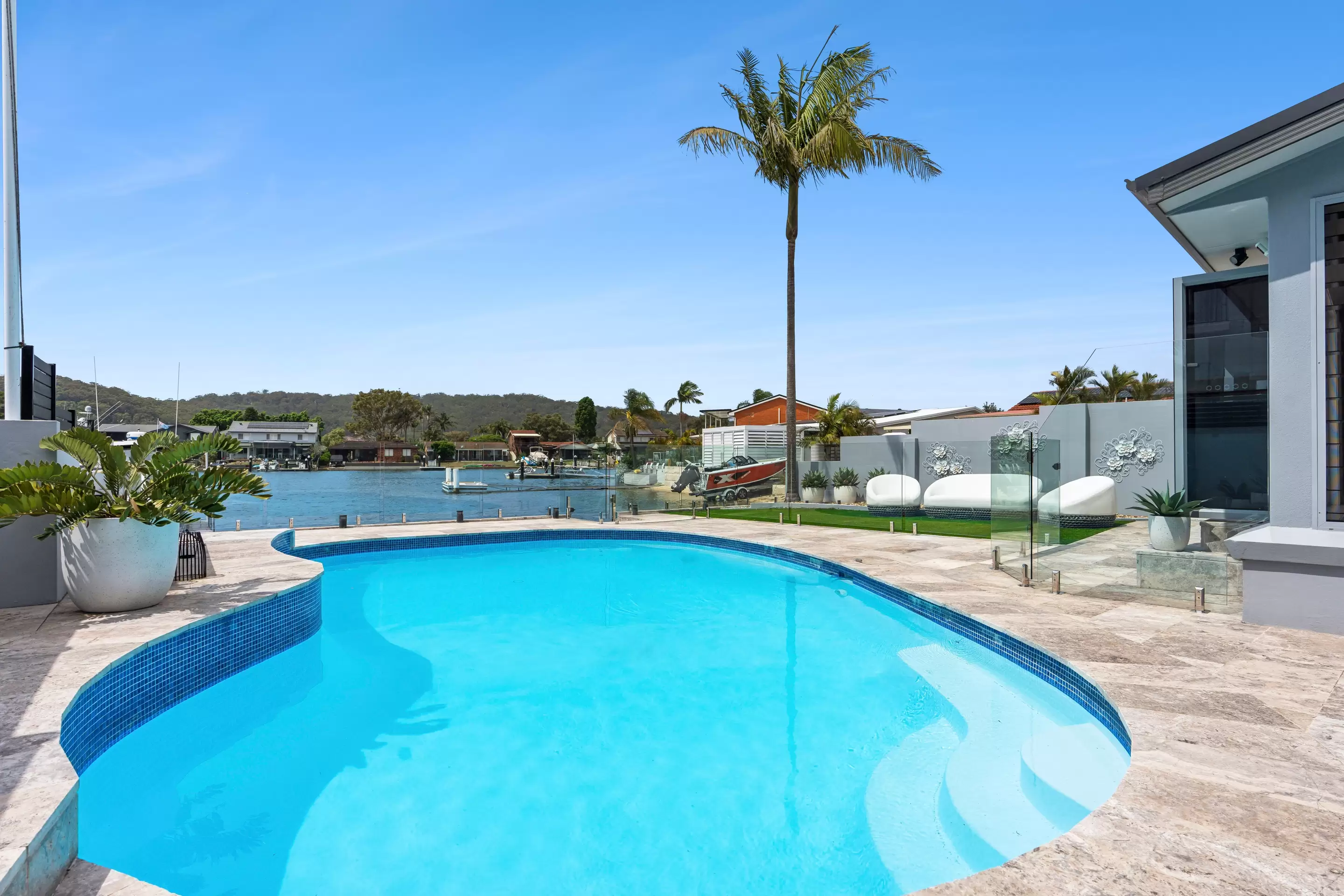 117 Helmsman Blvd, St Huberts Island Sold by Central Coast Agents - image 3