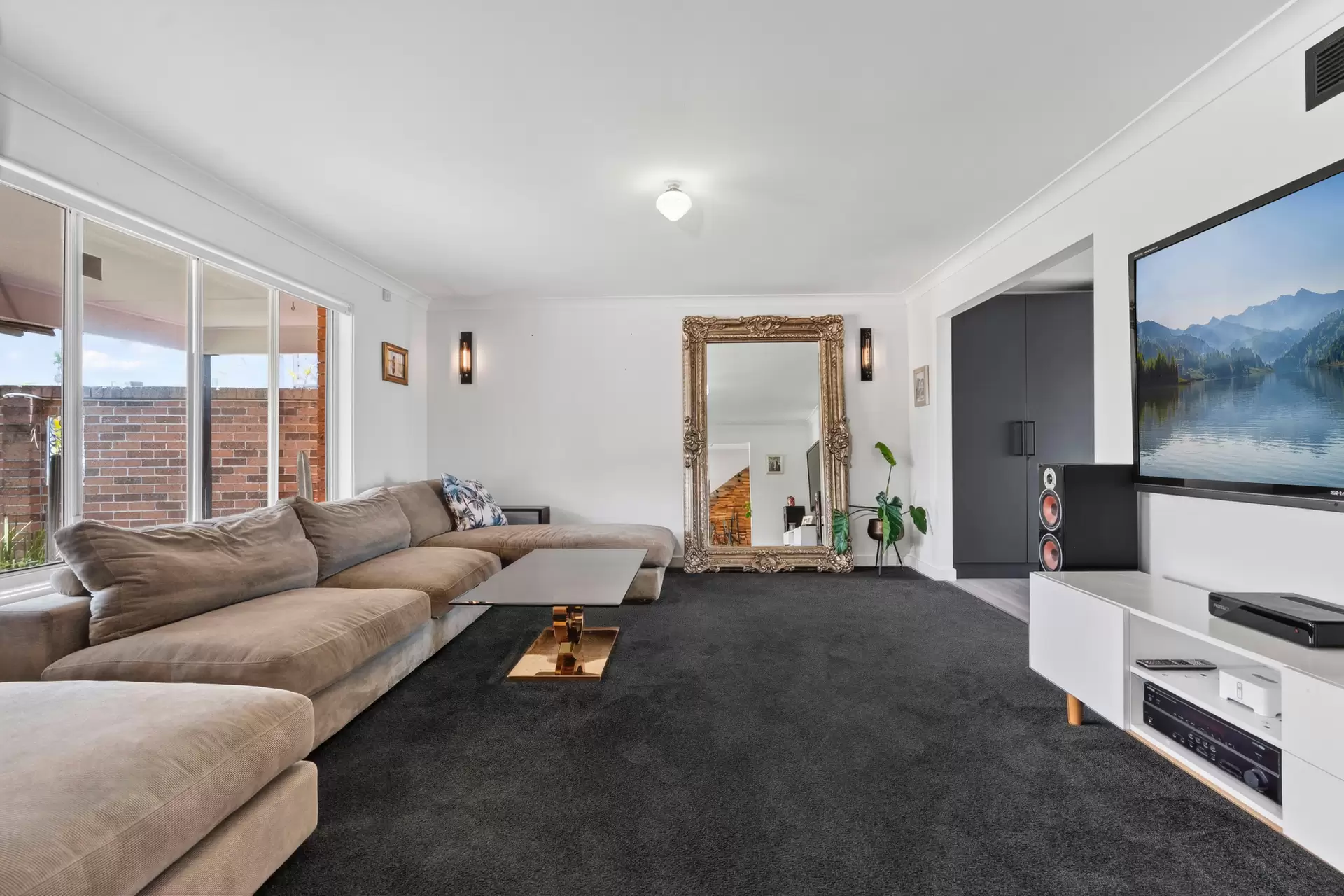 7 Mooring Place, St Huberts Island Sold by Central Coast Agents - image 1